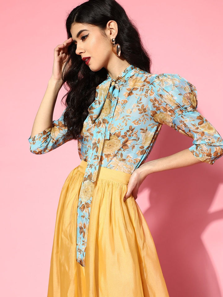 SASSAFRAS Women Stunning Blue Romantic Florals Top