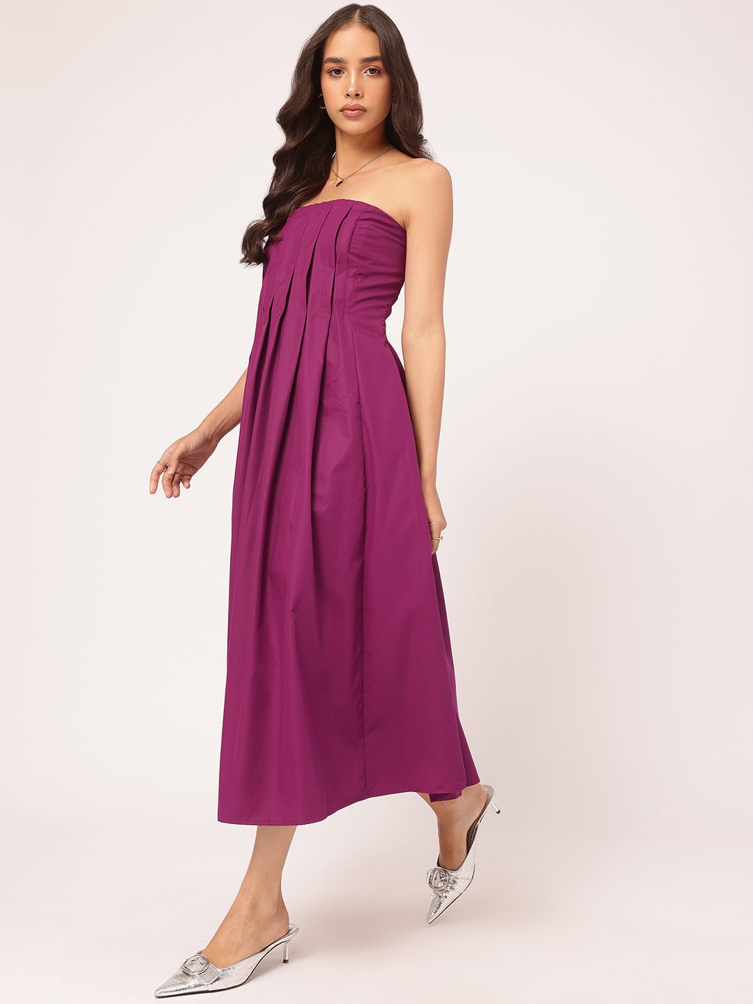 DressBerry Posh & Glam Pleated Strapless A-Line Midi Dress