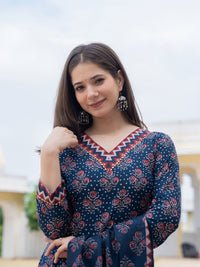 KALINI Floral Printed Straight Kurta With Trousers & Dupatta