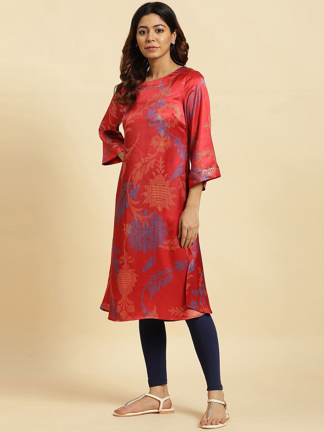 W Floral Printed Sequinned Detailed A-Line Kurta