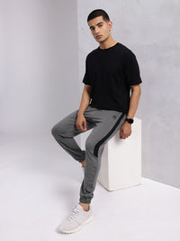 HRX oleh Hrithik Roshan Men Lifestyle Joggers dengan Panel Kontras