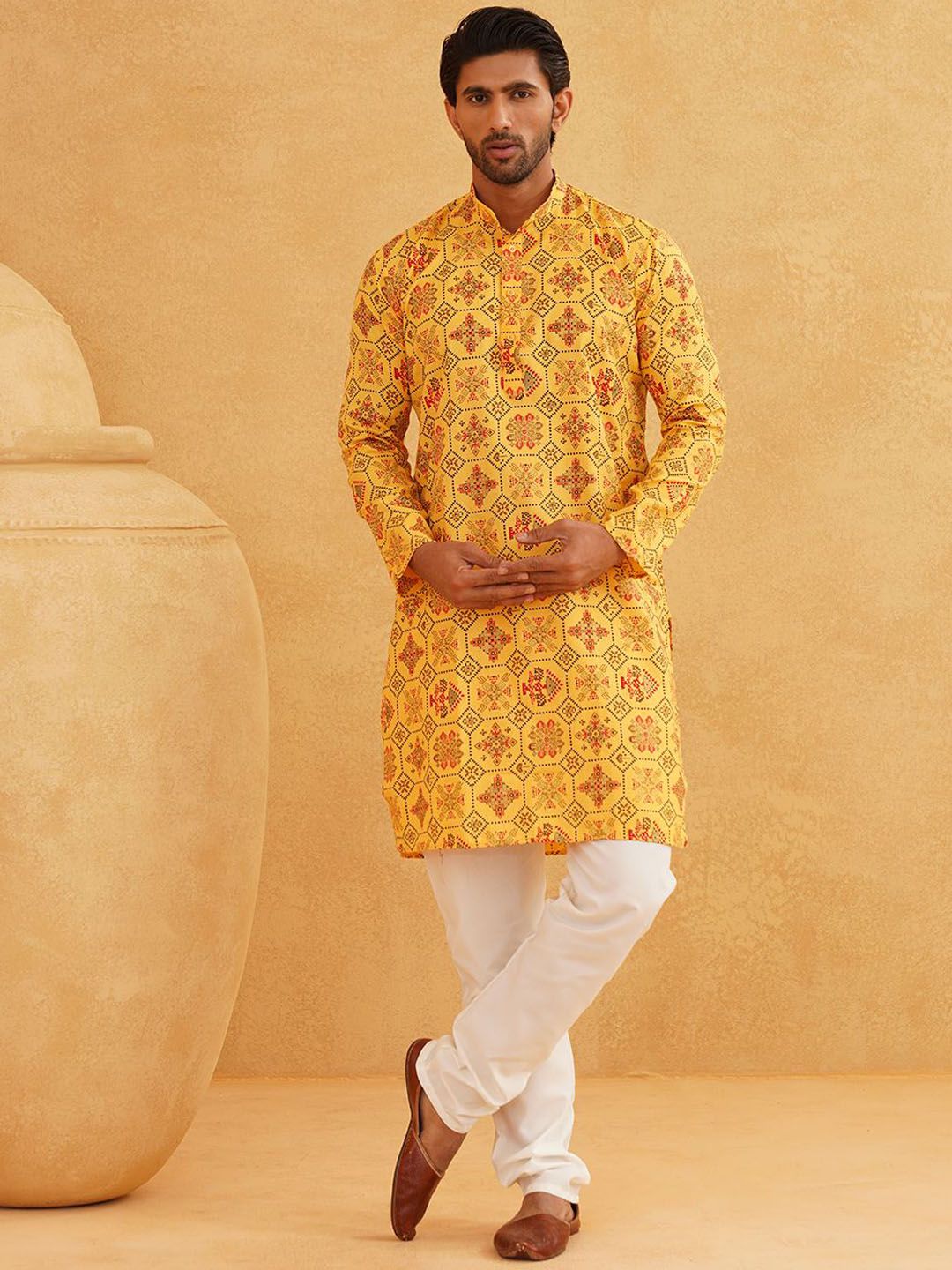 SOJANYA Ethnic Motifs Printed Mandarin Collar Straight Kurta With Churidar