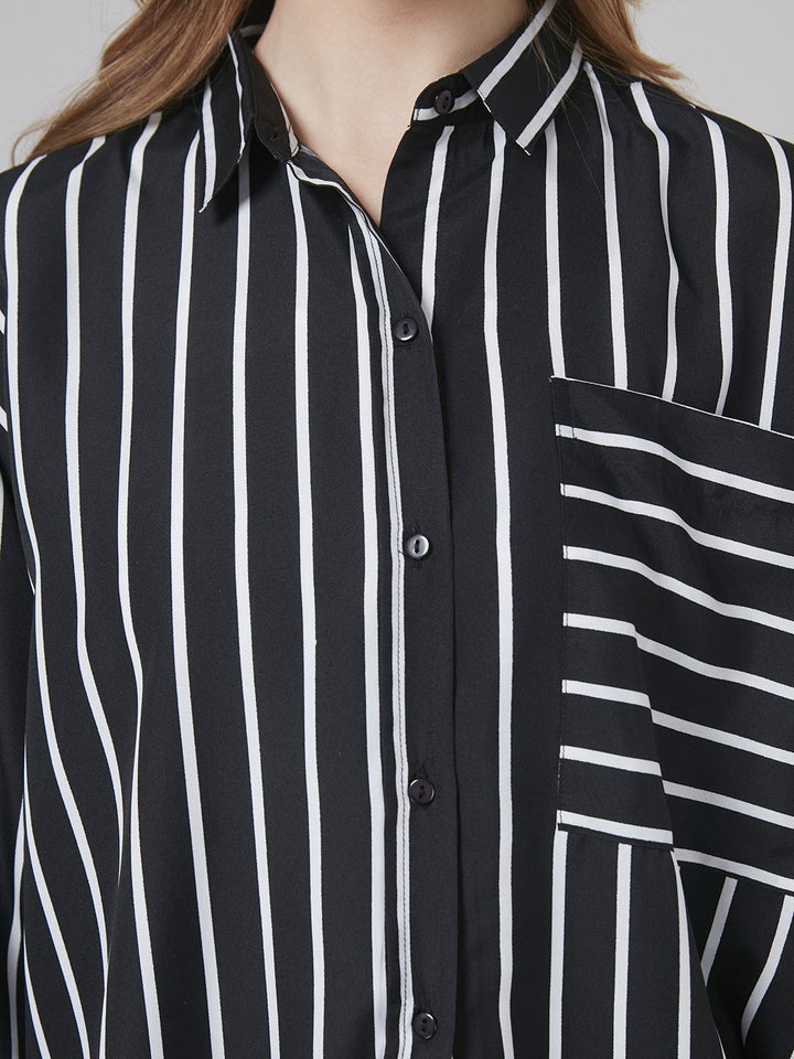 Gaya Bercetak Bercetak Baju Kasual Berbesar
