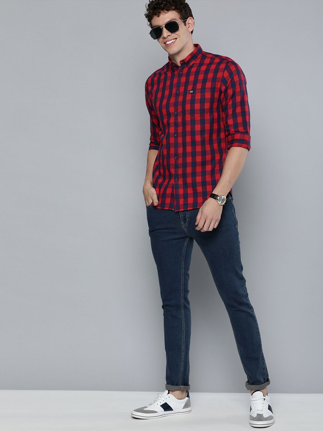 Lelaki Garage CO India Red & Blue Fit Reguler diperiksa baju kasual