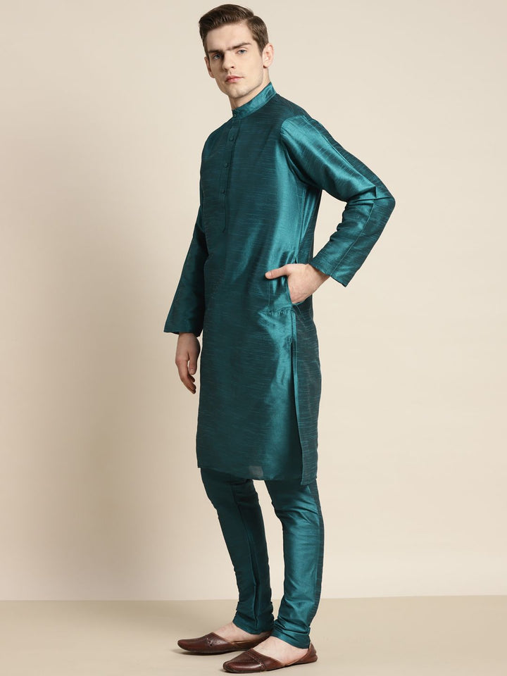 SOJANYA Men Teal Kurta with Churidar