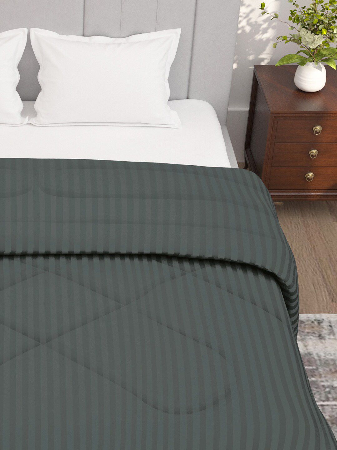 Story@home Charcoal Grey Striped 180 GSM Ac Room Reversible Double Bed Comforter