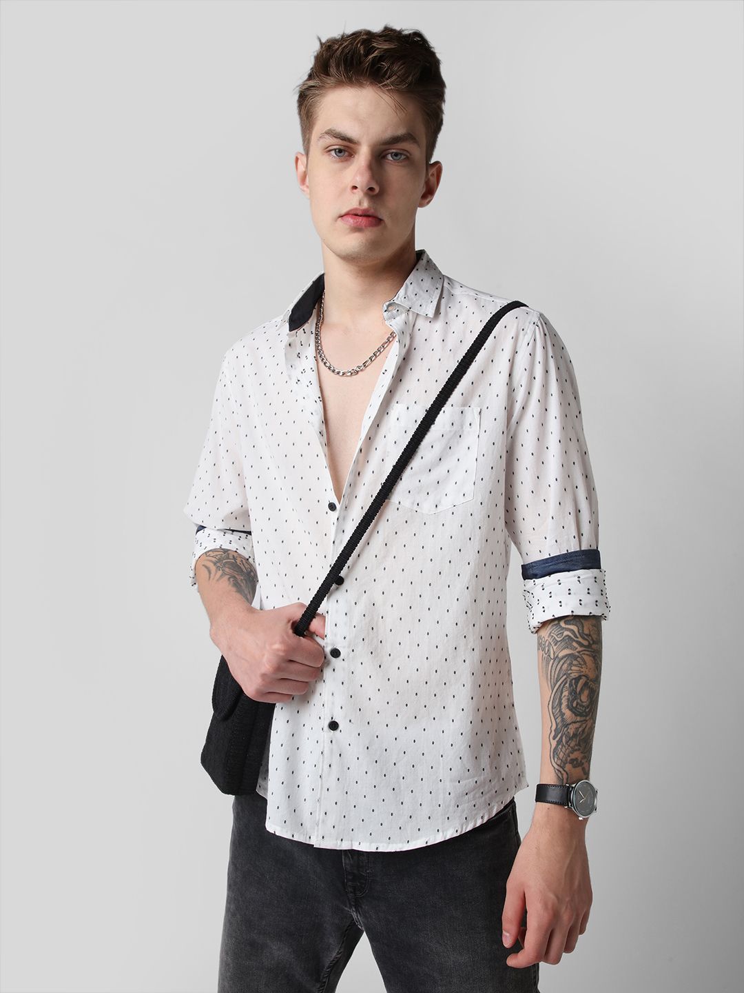 VASTRADO Men Classic Slim Fit Opaque Printed Casual Shirt