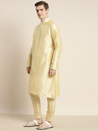 SOJANYA Kurta Solid Lelaki dengan Jaket Nehru Bersulam Motif Churidar & Etnik