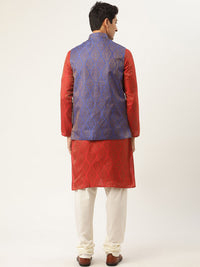 SOJANYA Lelaki Motif Etnik Merah Kurta Sutera Jacquard dengan Jaket Churidar & Nehru