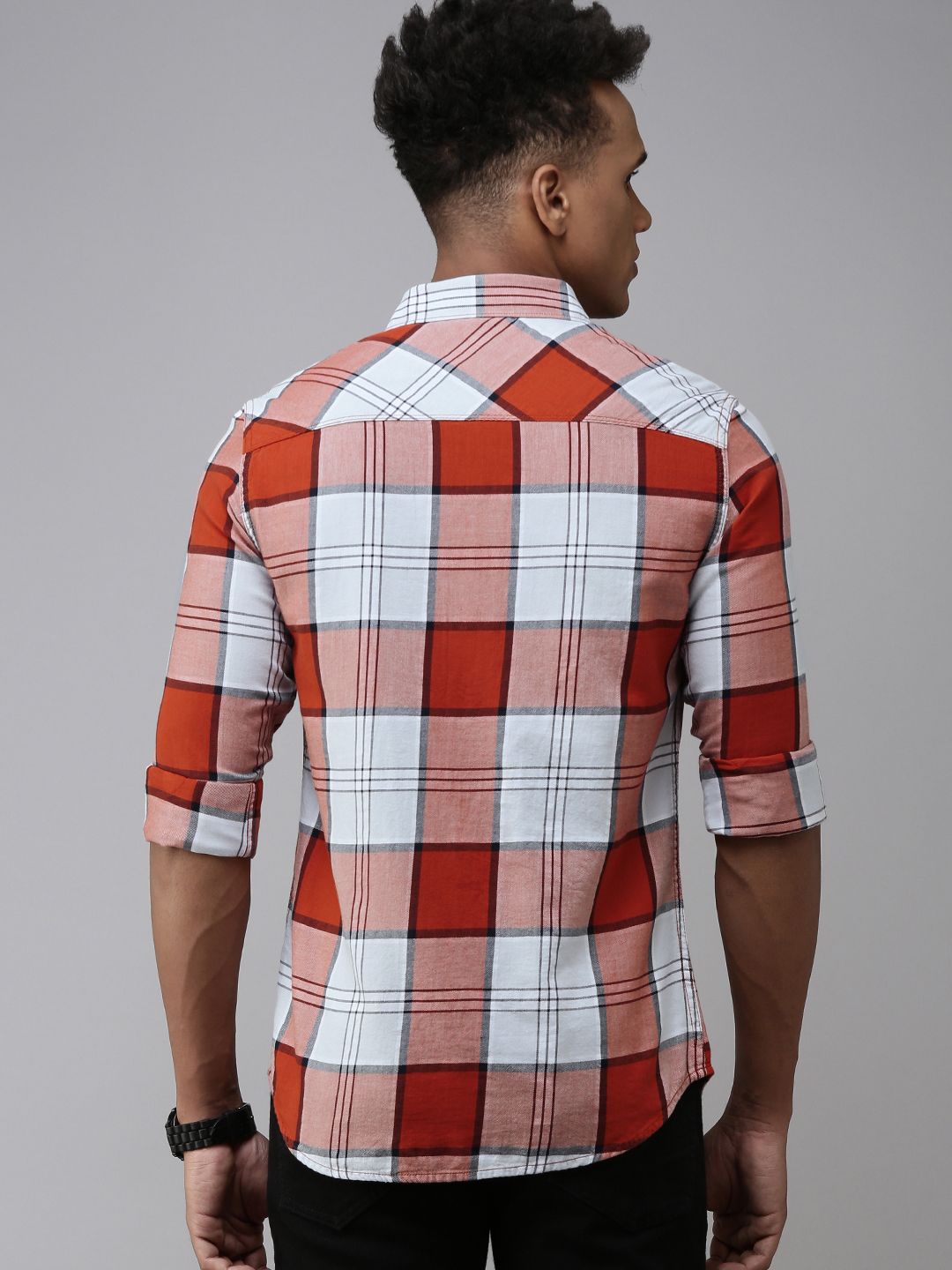 SPYKAR Men Pure Cotton Slim Fit Checked Casual Shirt