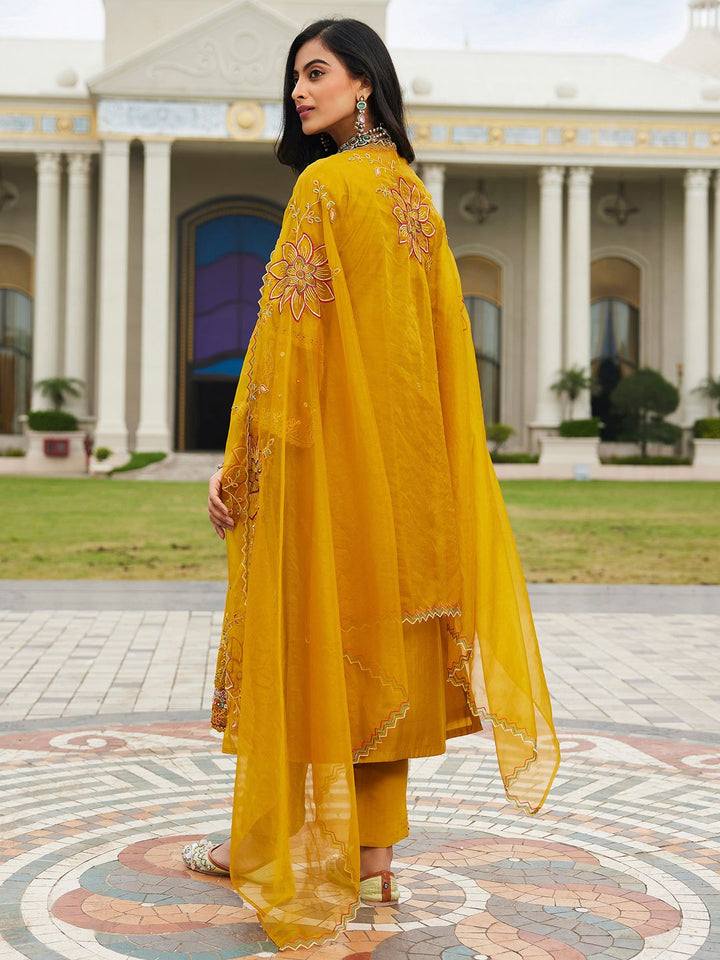 Indo Era Women Ethnic Motifs Embroidered Regular Mirror Work Kurta with Trousers & With Dupatta