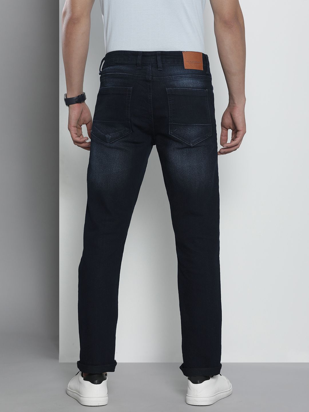 The Indian Garage Co Men Slim Straight Fit Low Distress Light Fade Stretchable Jeans