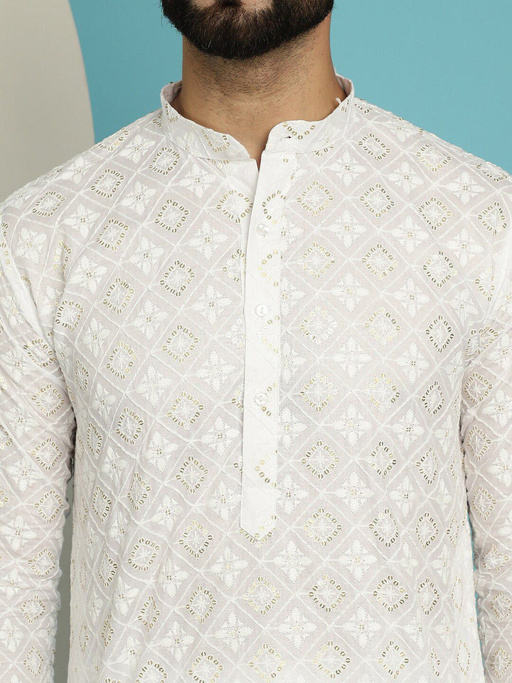 SOJANYA Sequin Embroidered Pure Cotton Straight Kurta With Pyjamas