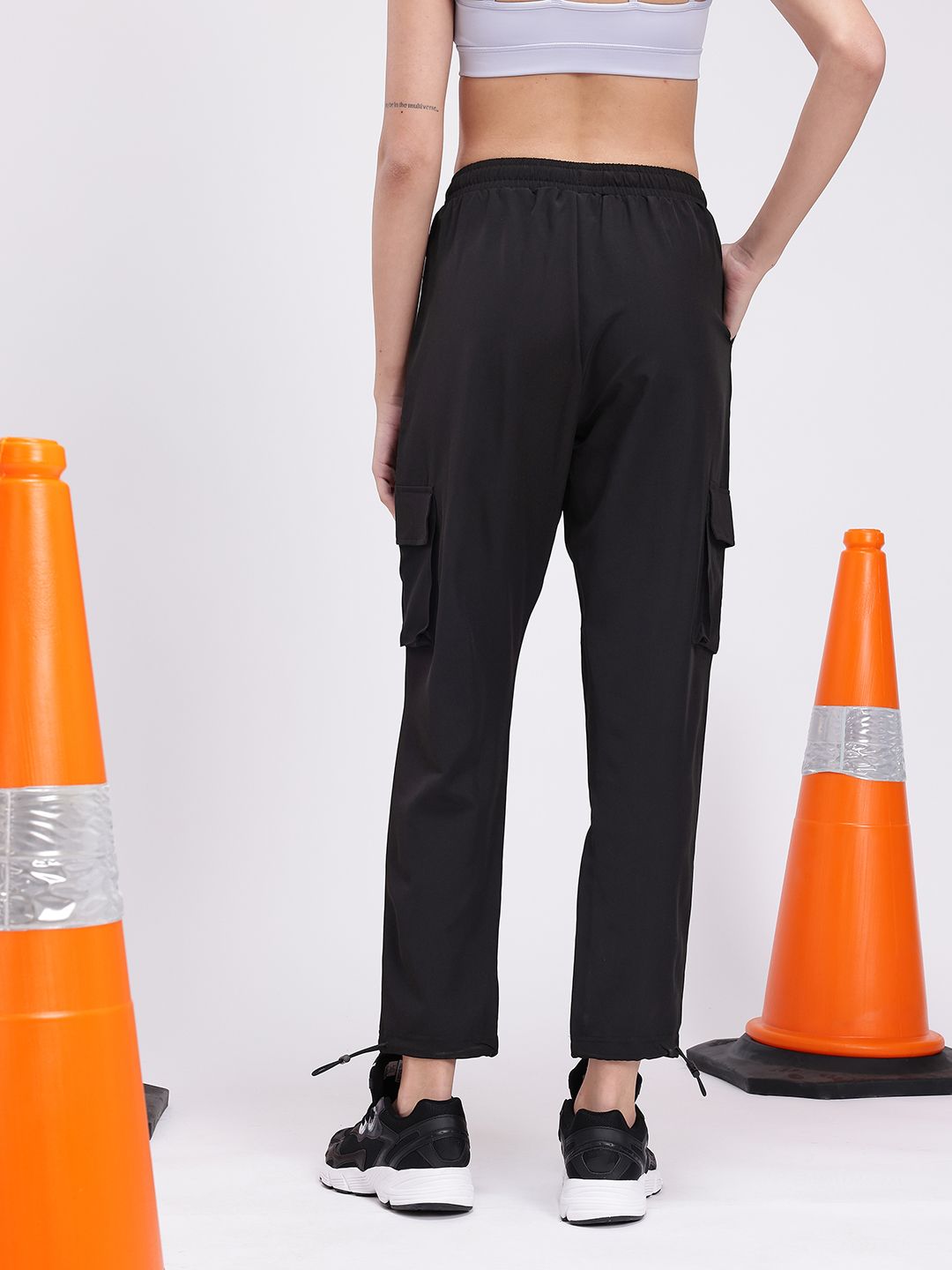 HRX by Hrithik Roshan Women Mid-Rise Cropped Lifestyle Cargos with Toggle Hem