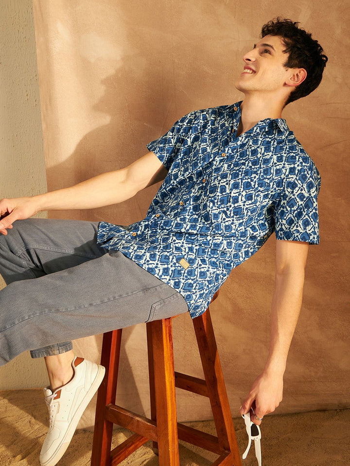 DENNISON Smart Printed Spread Collar Short Sleeves Cotton Lightweight Shirt