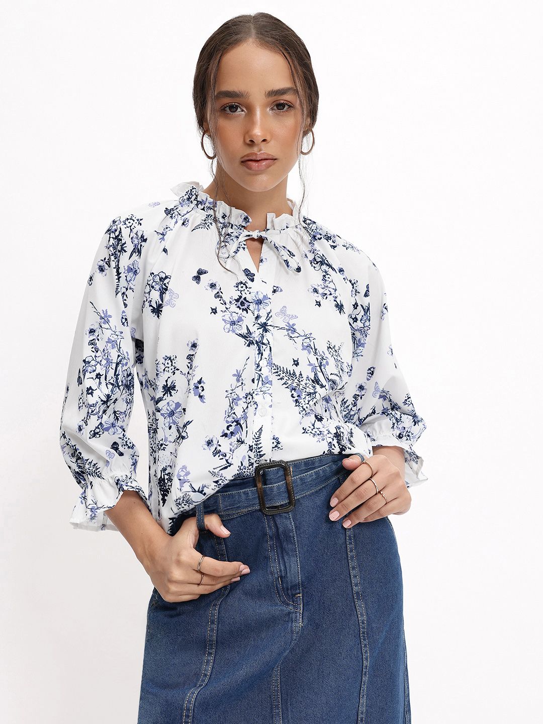 DressBerry Periwinkle Floral Print Shirt Style Top