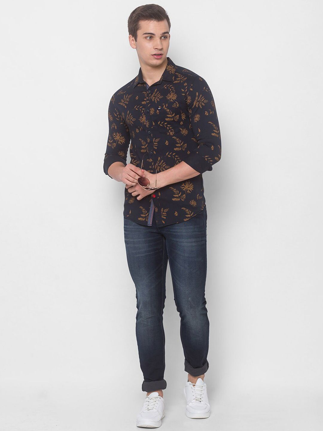 SPYKAR Men Blue Floral Printed Casual Shirt