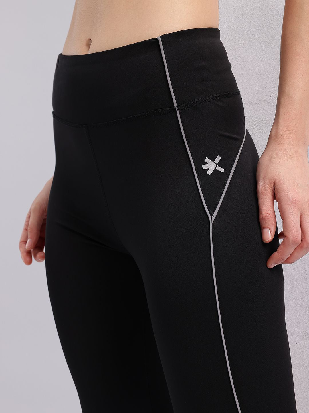 HRX by Hrithik Roshan Women Rapid-Dry Ankle-Length Running Tights