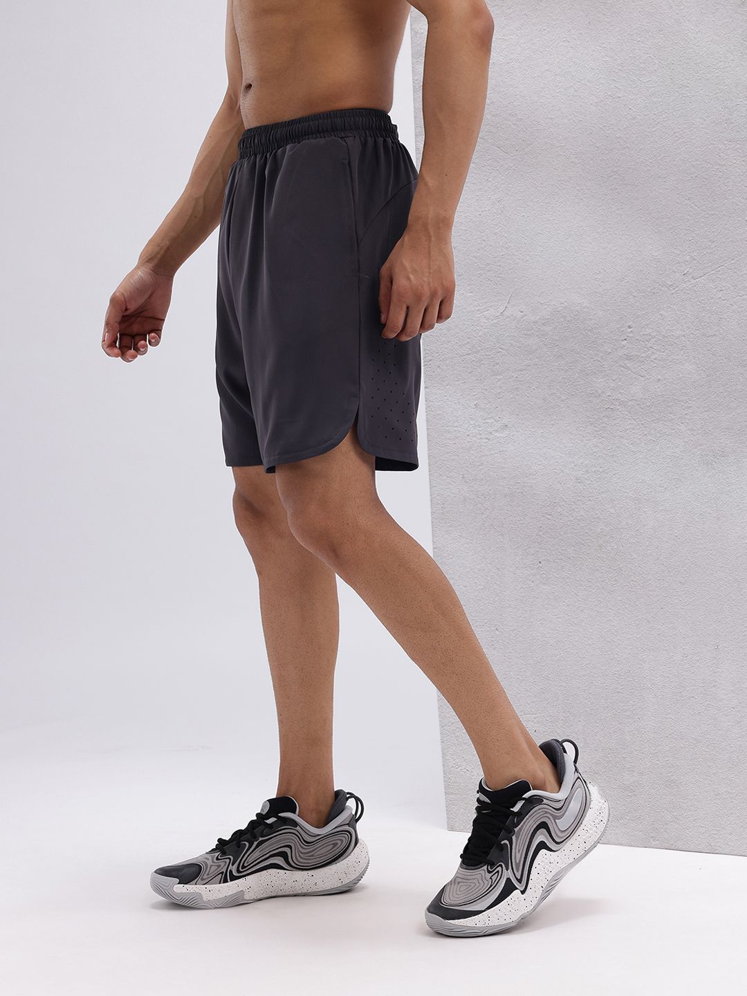 HRX by Hrithik Roshan Men Brand Logo Print Detail Mid-Rise Training Shorts