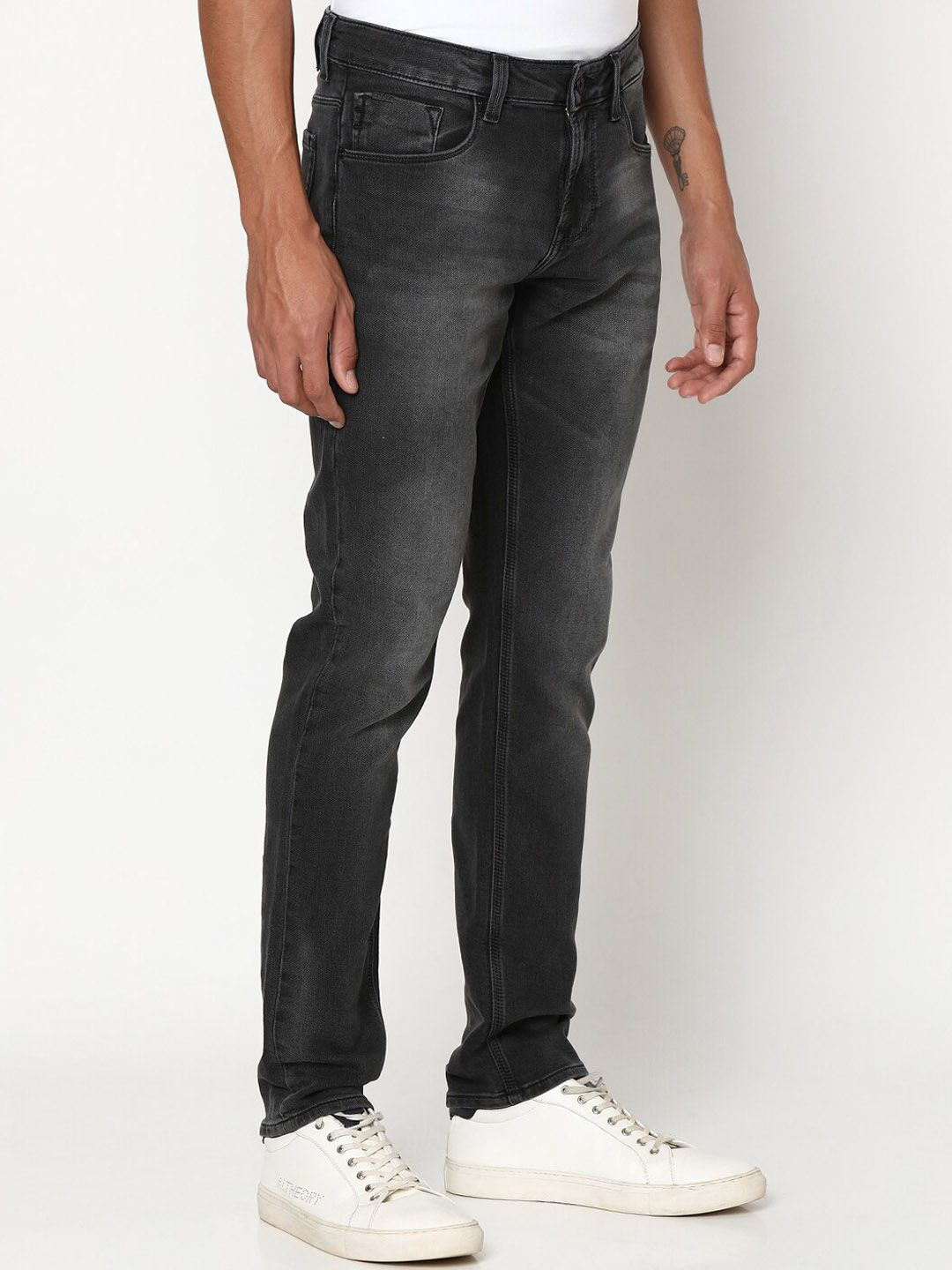 SPYKAR Men Slim Fit Low-Rise Light Fade Dark Shade Clean Look Stretchable Jeans