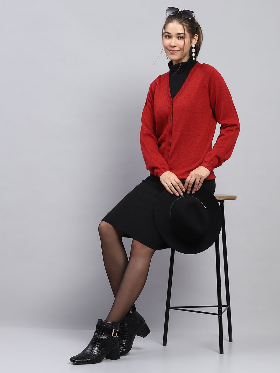 Monte Carlo V-Neck Woollen Cardigan Sweater