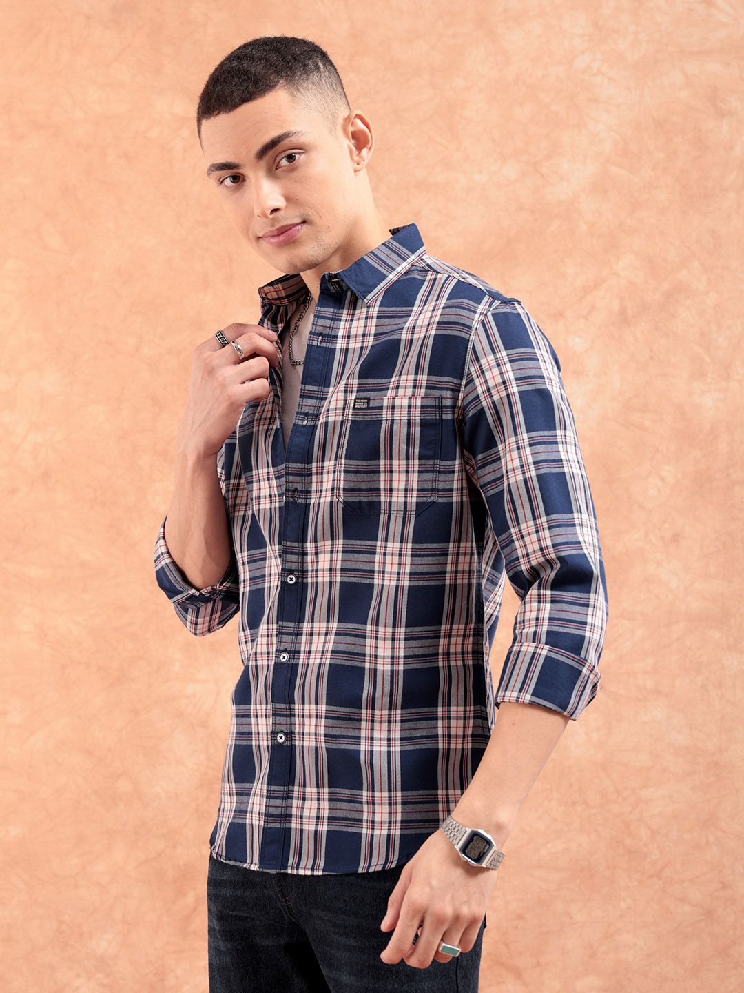 The Indian Garage Co Men Regular Fit Checked Casual Shirt