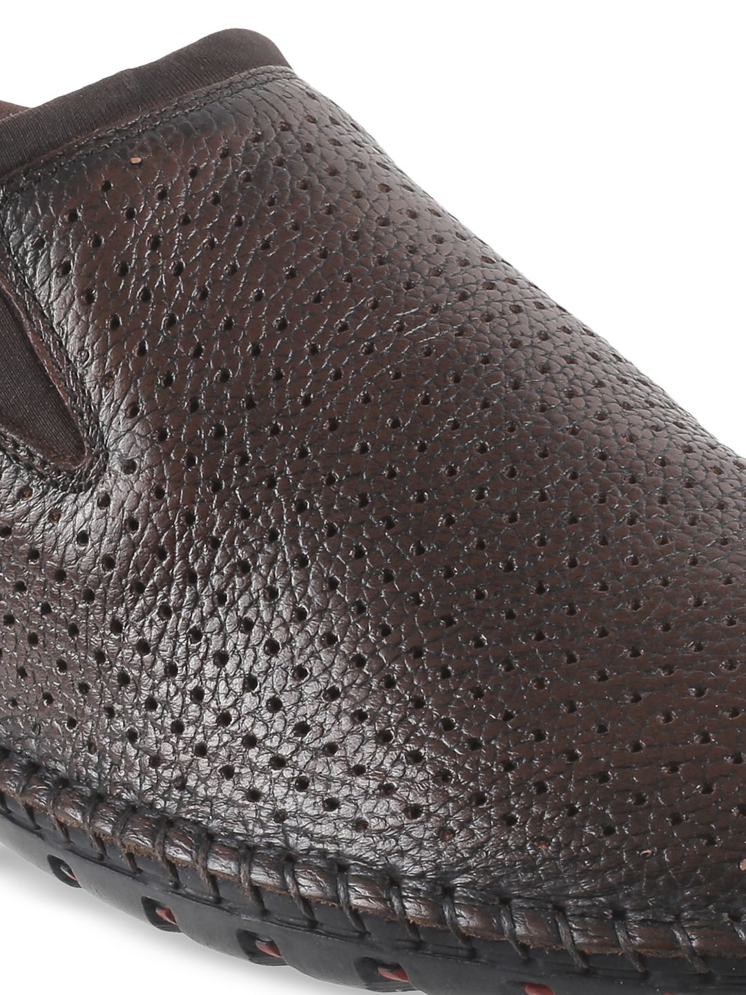 Mochi Men Coffee Brown Textured Leather Loafers
