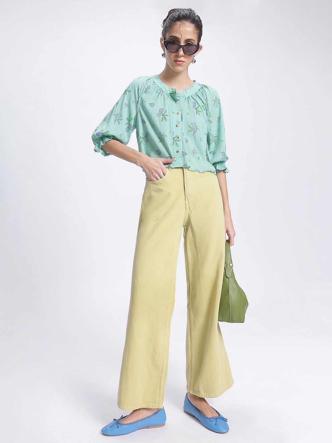DressBerry Keep it Raw Floral Raw Hem Shirt-Style Top