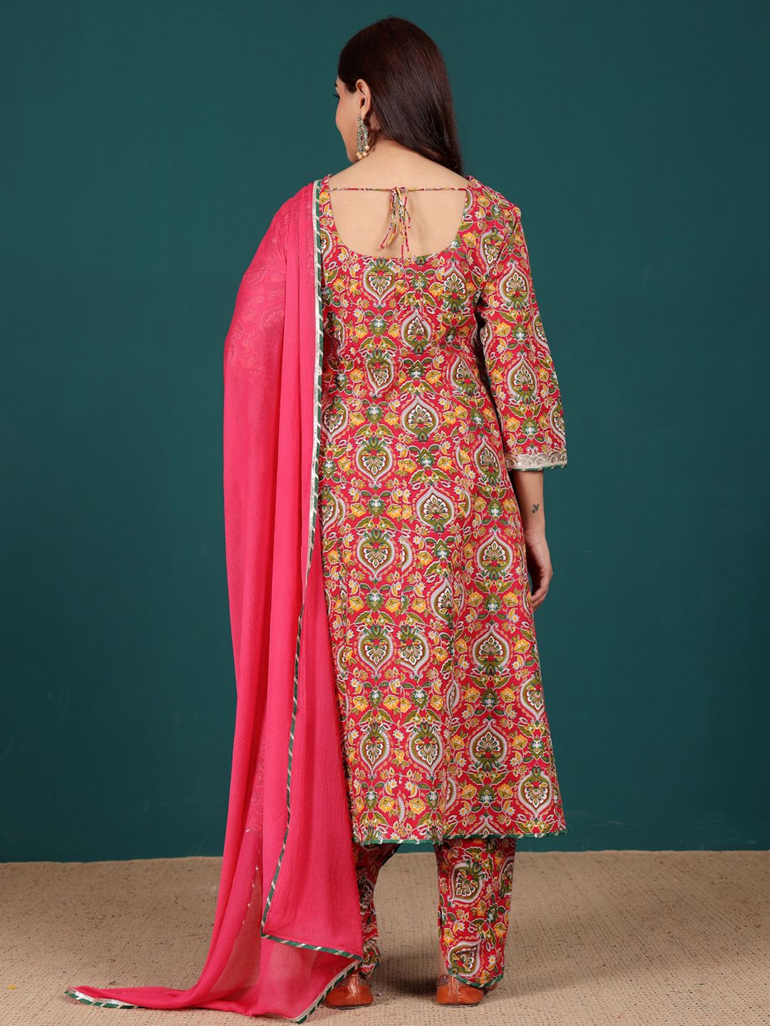 Varanga Women Floral Printed Regular Kurta with Dhoti Pants & With Dupatta