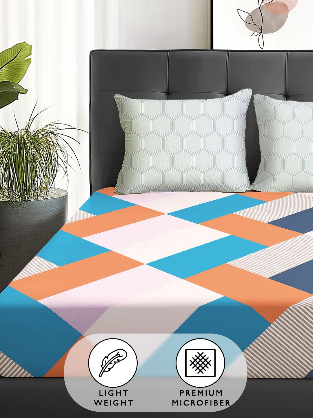 Story@home  Arena Peach-Coloured Printed 180 TC Queen Bedsheet & 2 Pillow Covers