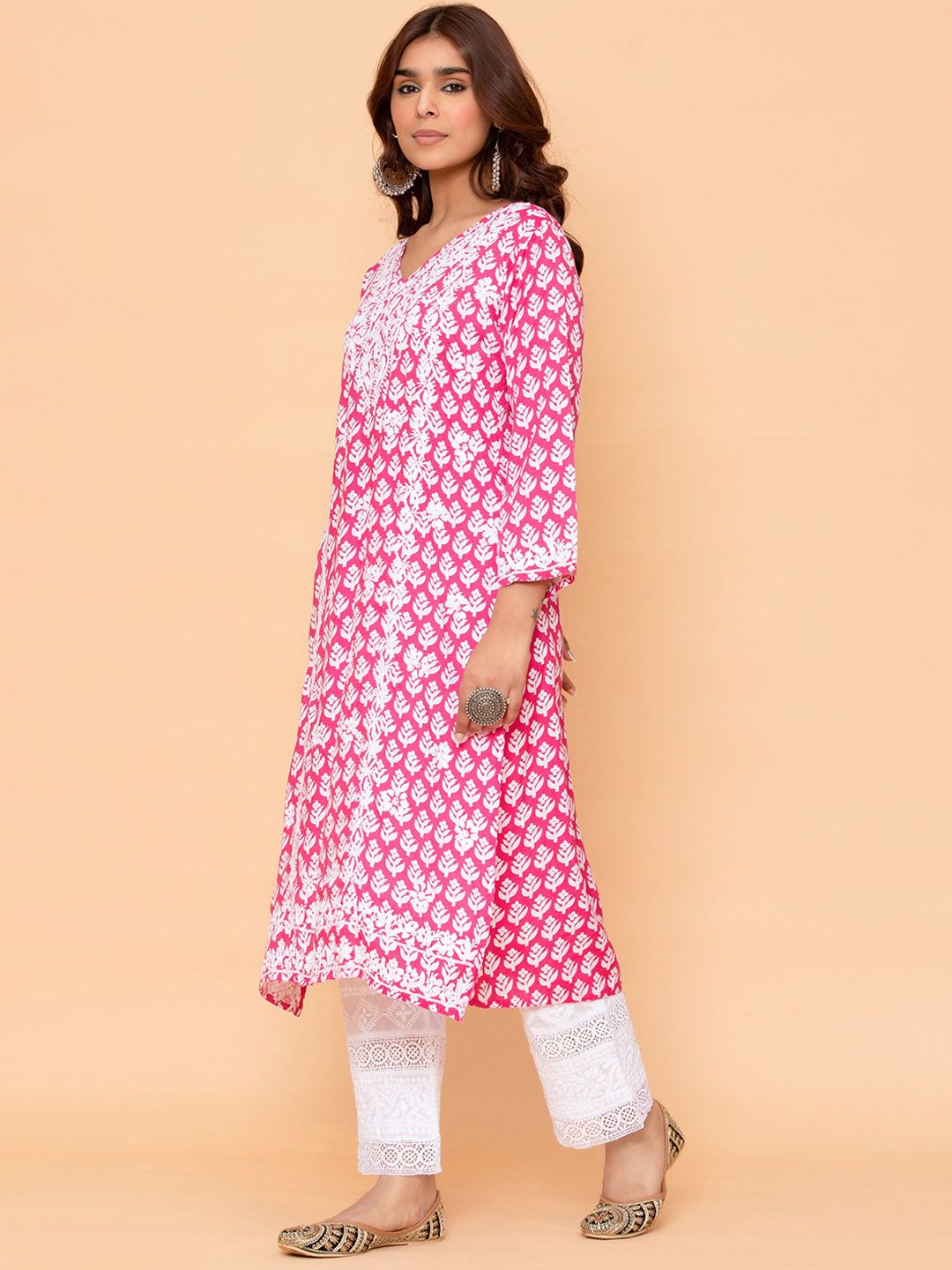 HOUSE OF KARI Floral Yoke Design Straight Kurta