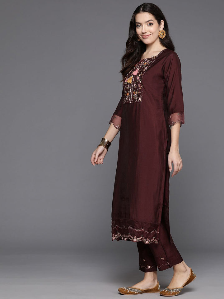 Indo Era Women Floral Embroidered Regular Sequinned Kurta with Trousers & With Dupatta