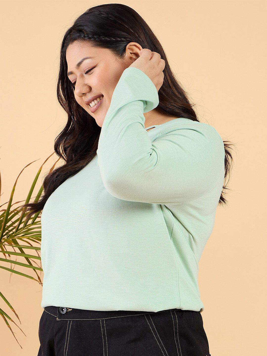 CURVY STREET Plus Size V-Neck Cotton Relaxed Fit T-shirt