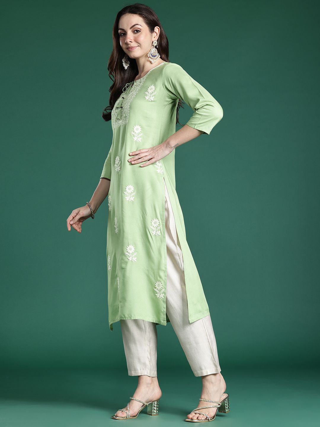Indo Era Floral Embroidered Thread Work Kurta