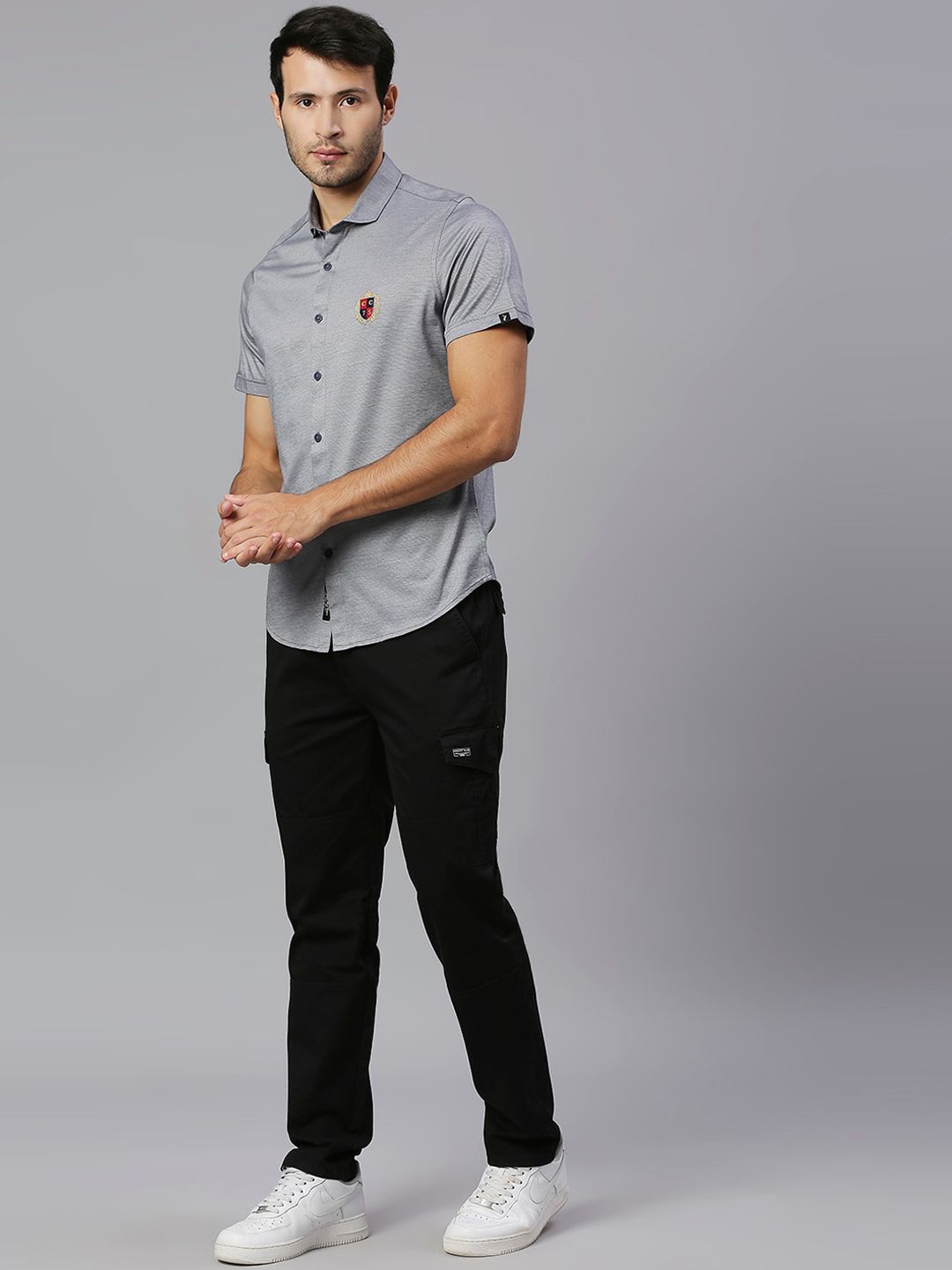 Thomas Scott Men Mid-Rise Smart Slim Fit Easy Wash Cargos Trousers
