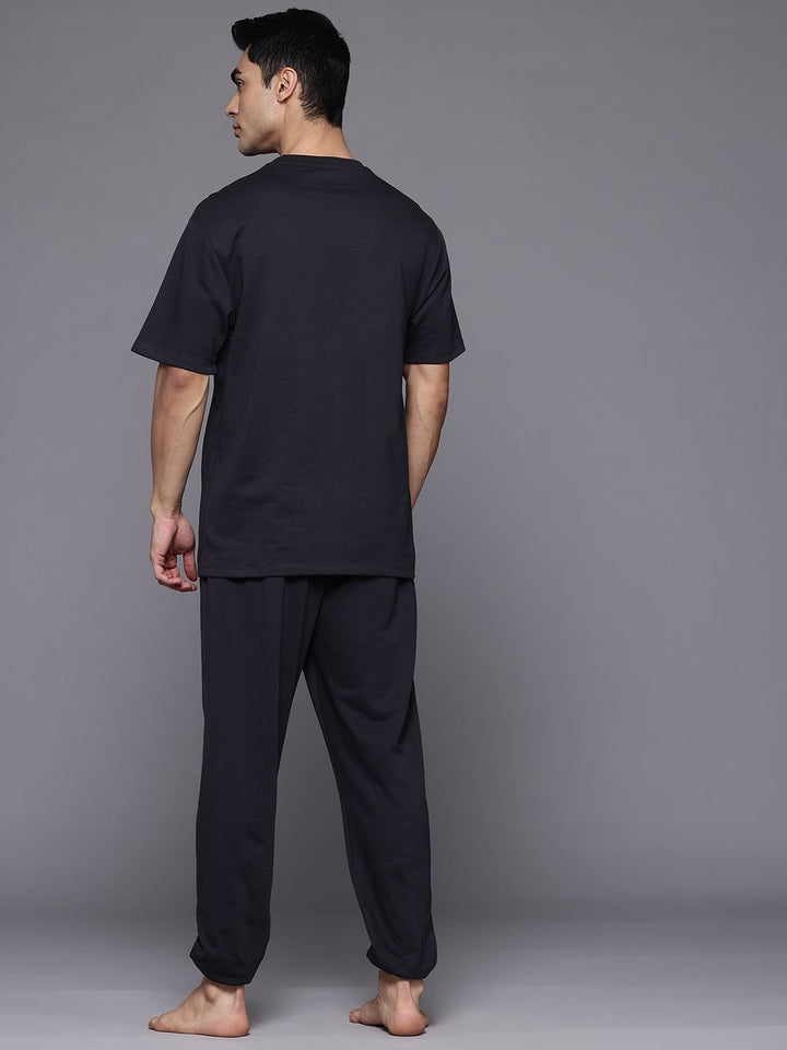 HRX by Hrithik Roshan Geometric Printed Yoga Tracksuit