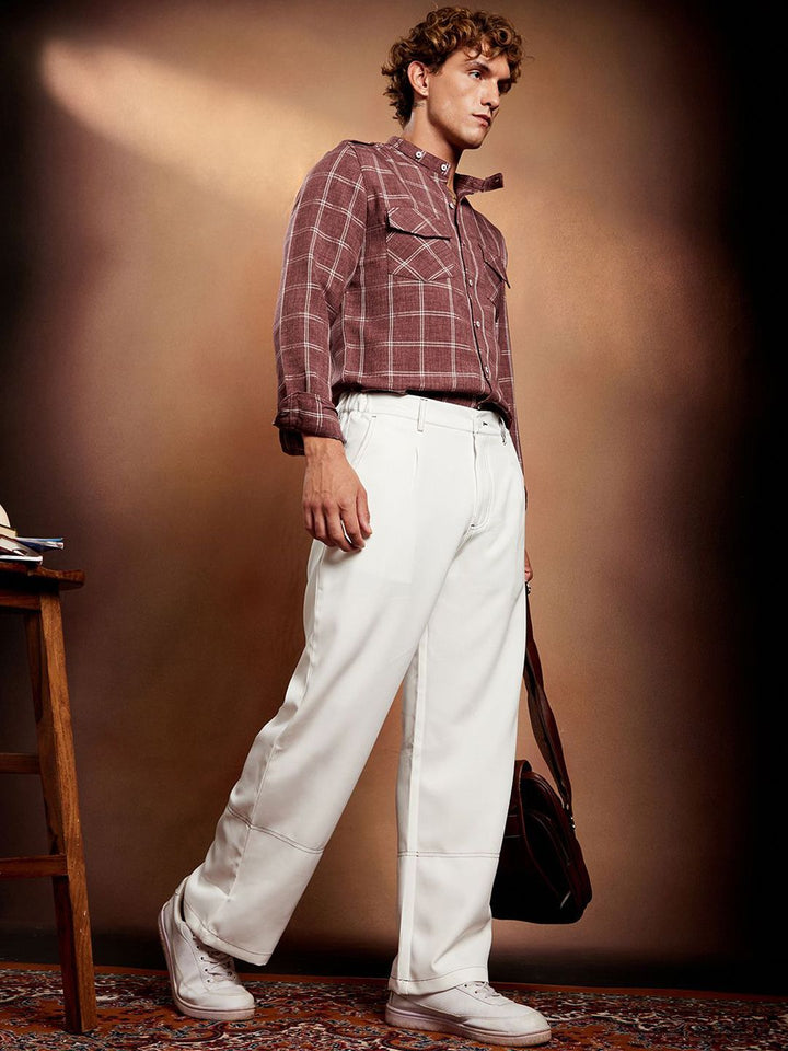 Campus Sutra Men Comfort Relaxed Fit Trousers