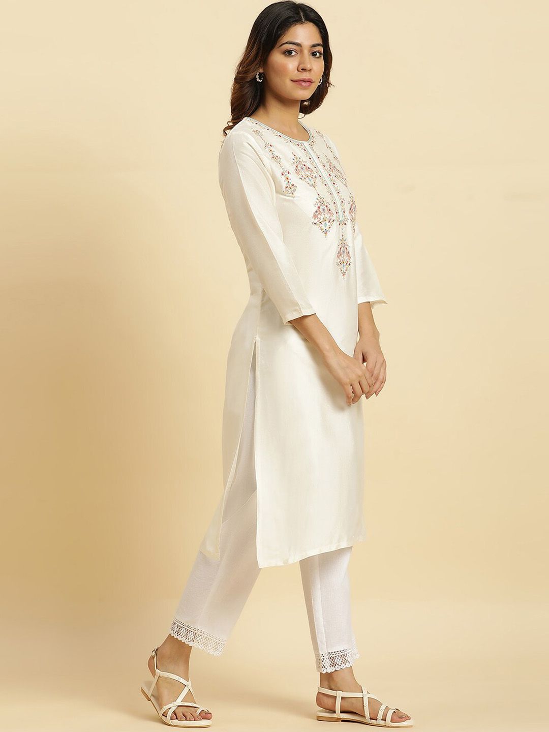 W Ethnic Motifs Embroidered Straight Kurta