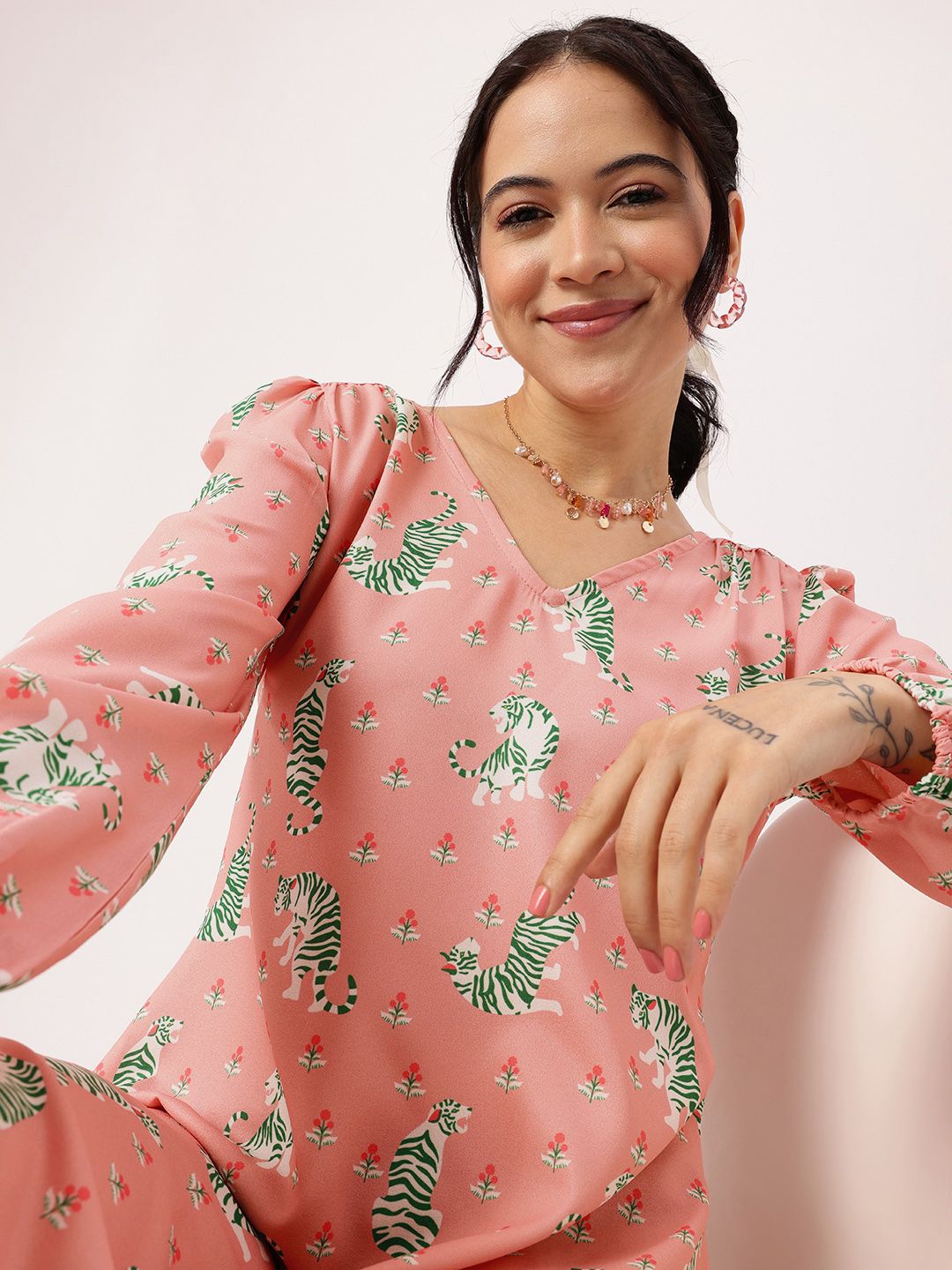 DressBerry Fierce Blend Printed Tie-Up Dress