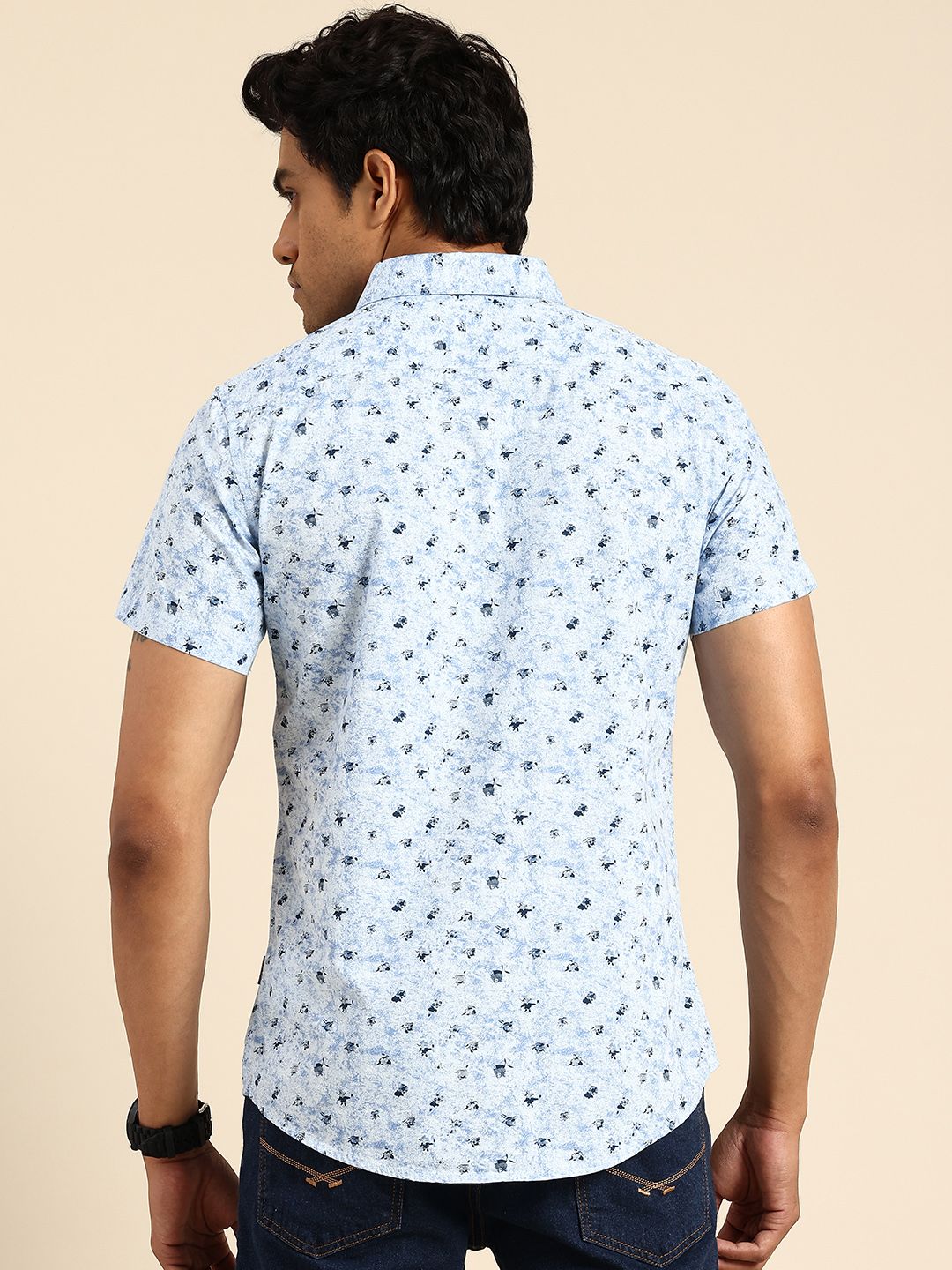 Being Human Slim Fit Abstract Printed Pure Cotton Casual Shirt