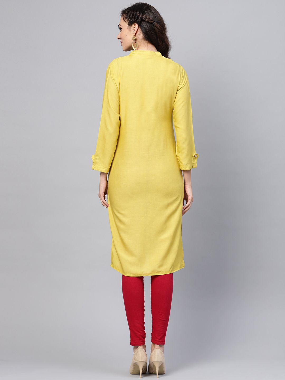 SOJANYA Wanita Kuning Solid Kurta Lurus