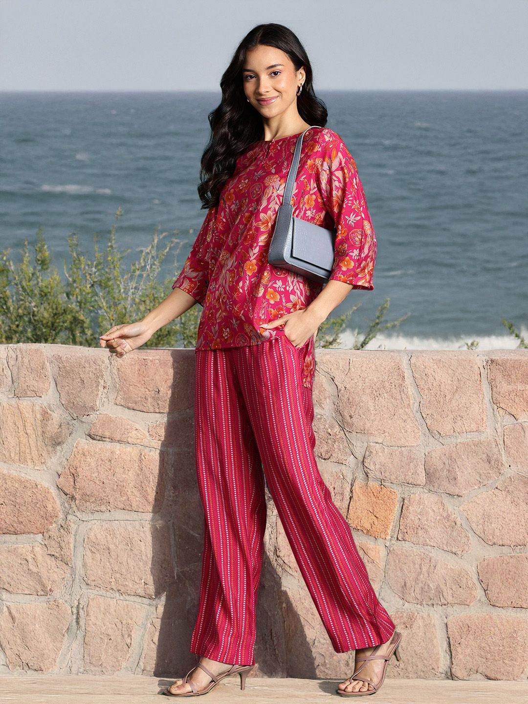 DressBerry Floral Printed Top With Trouser
