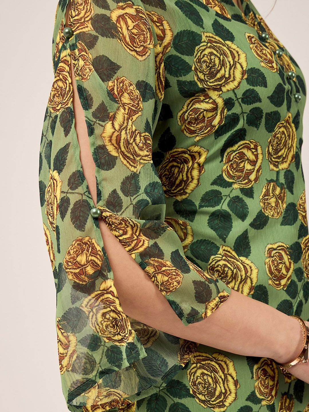Antheaa Green Floral Printed Mandarin Collar Flared Sleeves Co-Ords