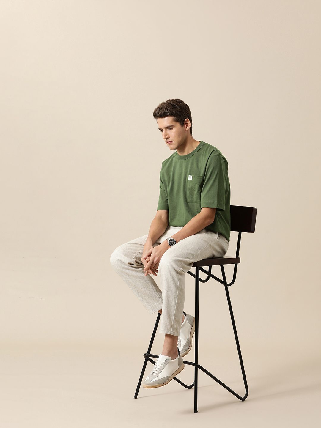 Mr Bowerbird Men Olive Green Pure Cotton Oversized Fit Round Neck T-shirt