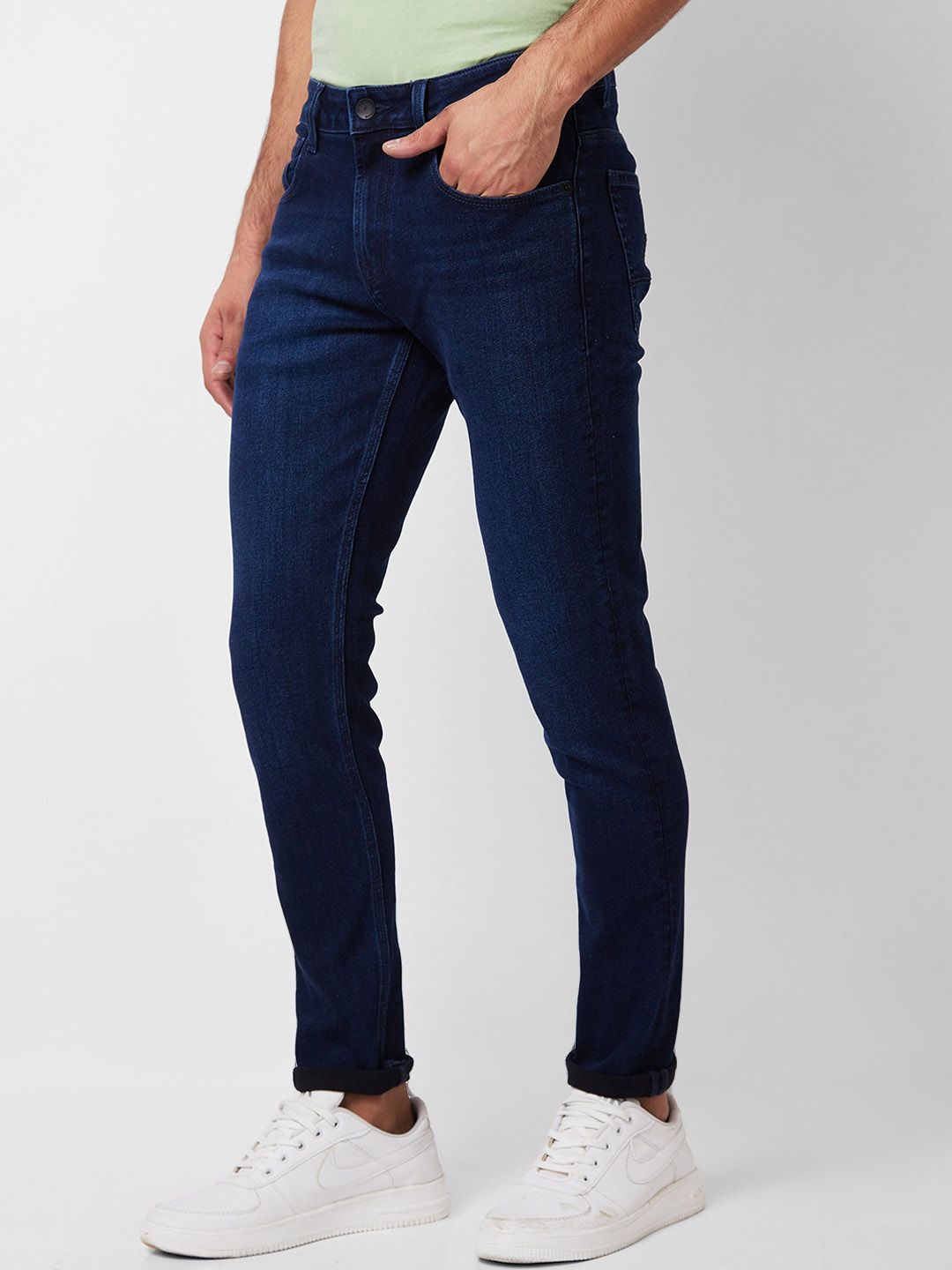 SPYKAR Men Slim Fit Low-Rise Clean Look Whiskers Stretchable Jeans
