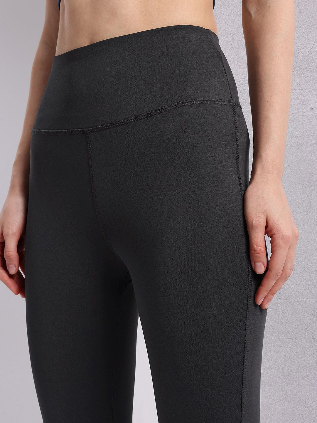 HRX by Hrithik Roshan Women Ruched Tie-ups Yoga Tights