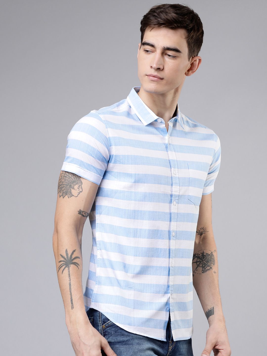 HIGHLANDER Men White & Blue Slim Fit Striped Casual Shirt