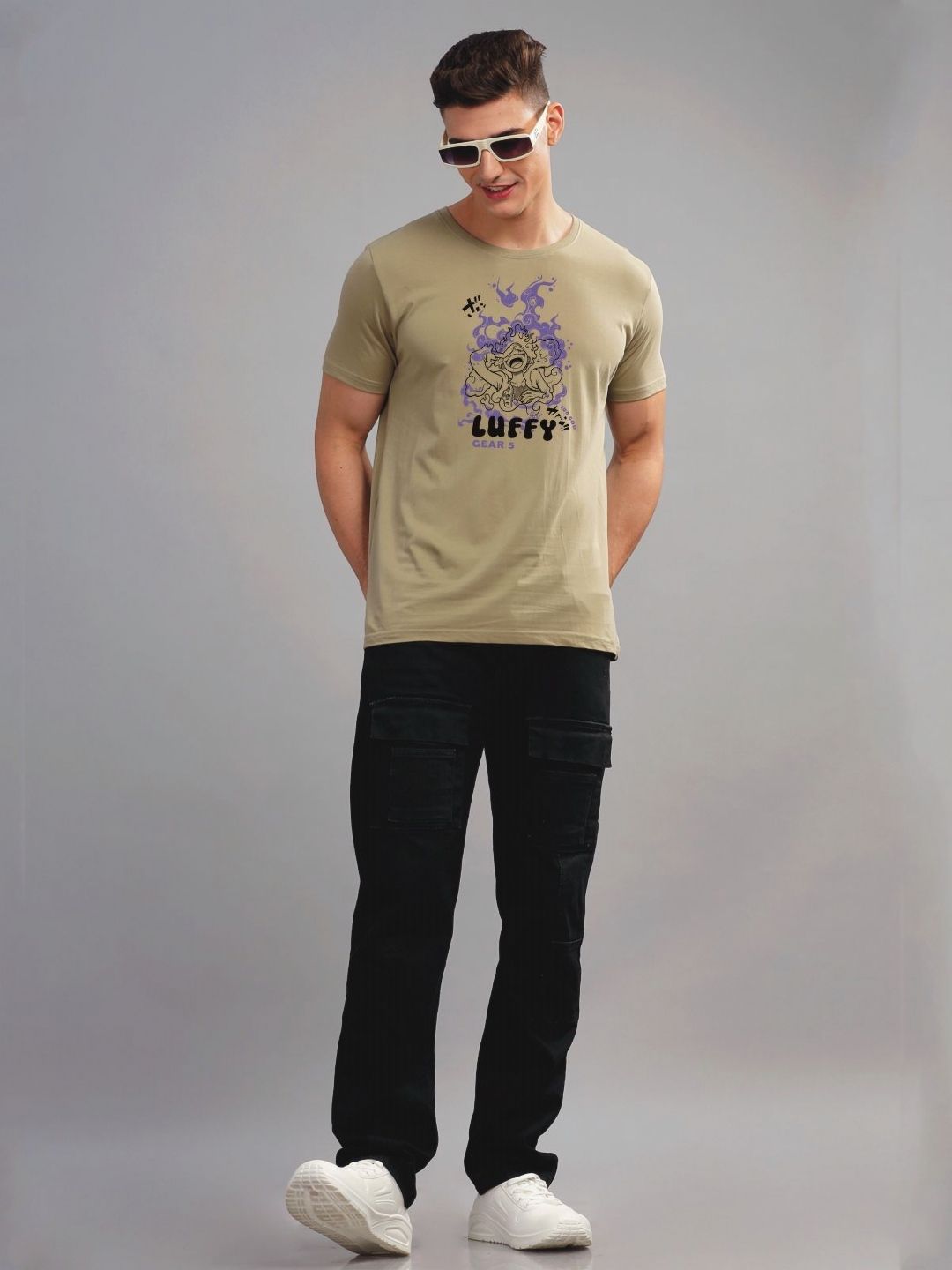 ADRO Men Typography Printed Applique T-shirt