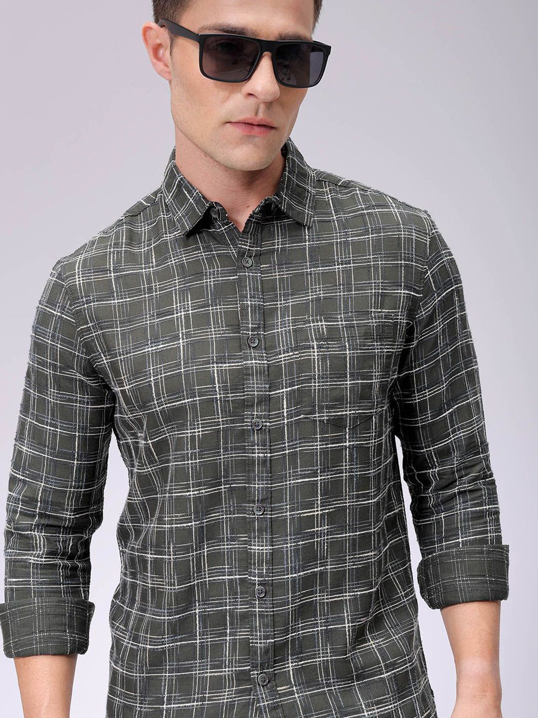 The Indian Garage Co Men Slim Fit Opaque Checked Casual Shirt