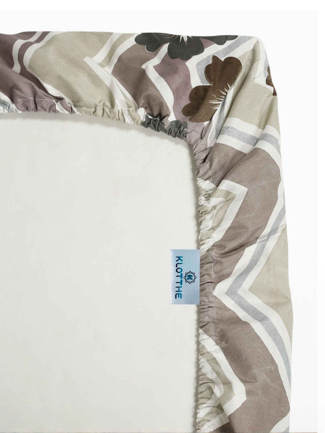 KLOTTHE Beige Floral Printed Dilengkapi Cadar Katil King 300 TC Dengan 2 Sarung Bantal- 250X225 cm